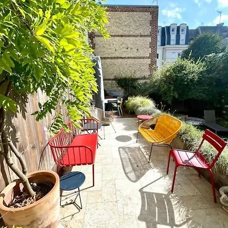 77 Vh - Piscine - Plein Centre