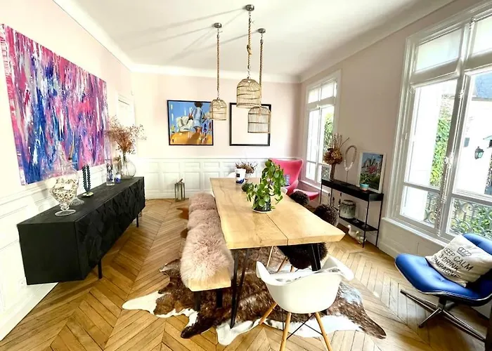 77 Vh - Piscine - Plein Centre